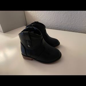 Cat & Jack toddler boots